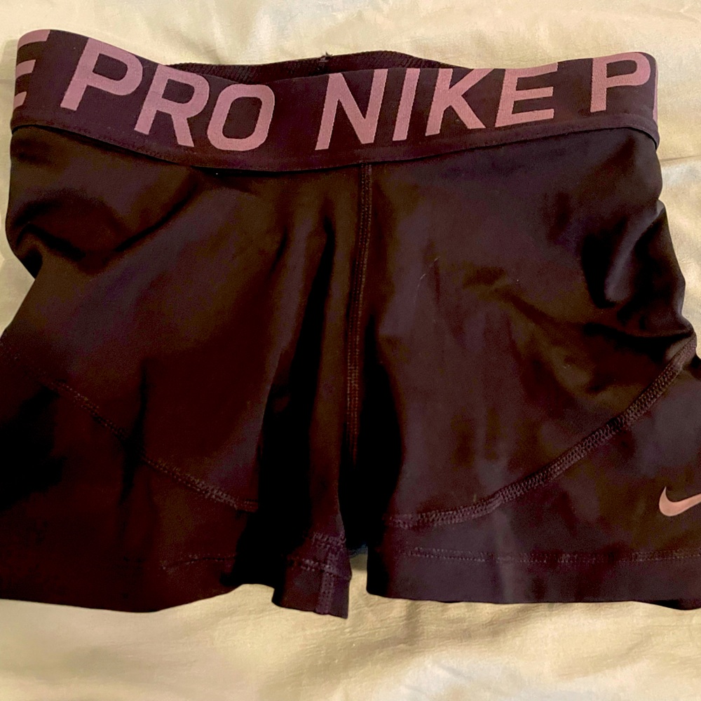 Nike shorts sz m